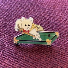 Vintage Rupert Bear Playing Snooker Enamel Pin Badge, Excellent Condition (rb10)