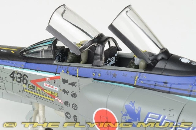 Hobby Master 1:72 F-4EJ Phantom II JASDF 301º Hikotai #07-8436 - Imagem 3 de 4