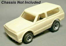 Resin HO SLOT CAR scale 1970 custom chevrolet blazer paintable body 4 GEAR
