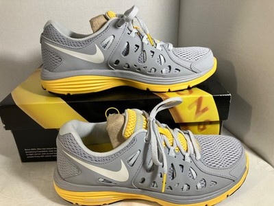Nike Dual Fusion Run 2 Women s US 8 Livestrong 599181-001 **New in Box** 2013