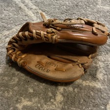 Wilson 801291 Vintage Baseball Glove RH Throw George Brett Youth Model A2295 KC