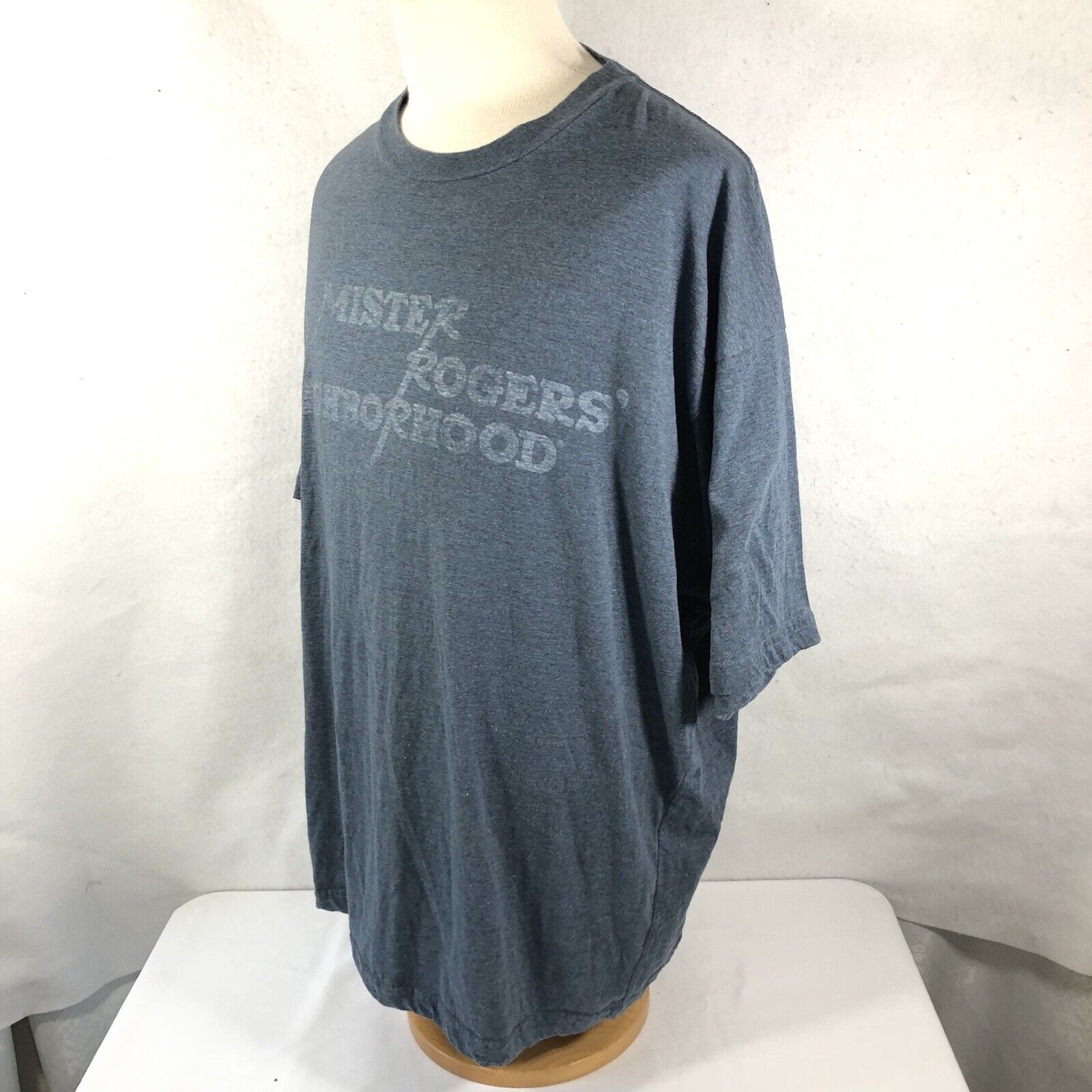 Mister Rogers Neighborhood T-Shirt Mens 5XL Gray New Tee Luv Big & Tall