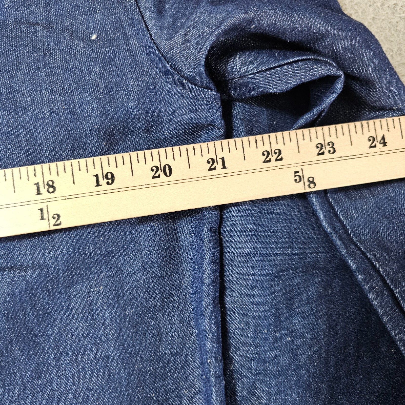 JW Anderson Shirt Mens US 38 EU 48 Dark Indigo Chambray Hidden Button Up