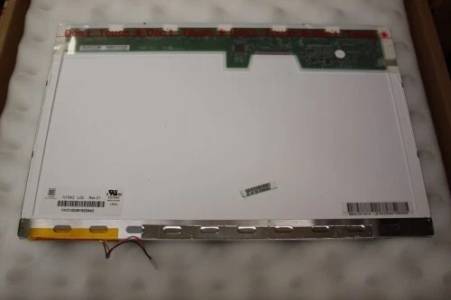 Chi Mei N154I2-L02 15.4" WXGA Glossy LCD Screen - Image 3 of 4