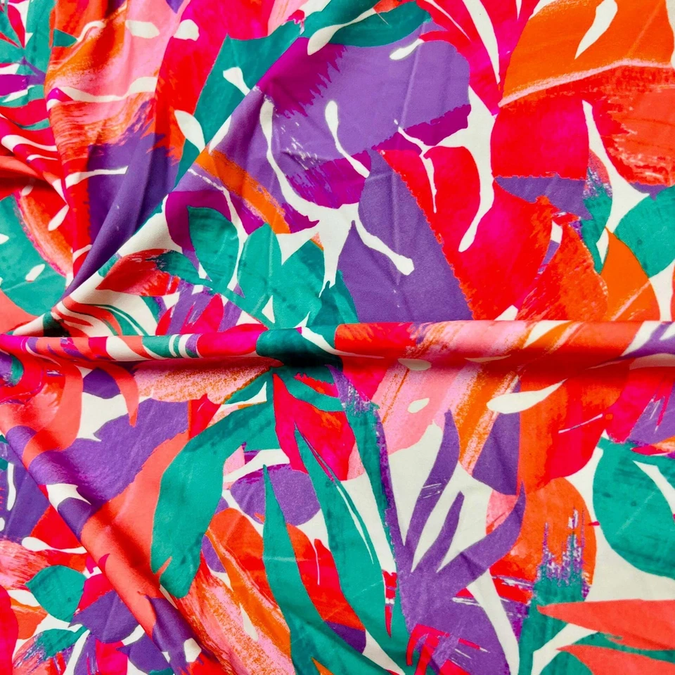 Tela de spandex de nailon con estampado de hojas hawaianas de colores tropicales de 4 vías Foto 2 de 4