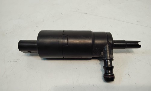 BMW X3 E83 Scheinwerferwaschmotor 8377430 2.99 Diesel 160kw 2005 28628983