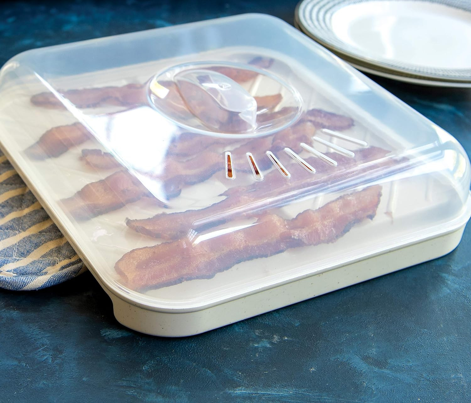 Nordic Ware Microwave Bacon Crispy Cooker Tray with Cover Slanted Bacon Meattray