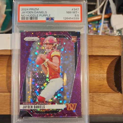 2024 Panini Prizm Rookie No Huddle Purple #347 RC Jayden Daniels 15/49 PSA 8.5