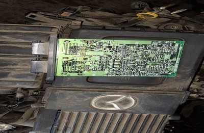Mazda 3 2005 ECU Engine Computer (Engine Control Unit) used, Genui #2908769-68