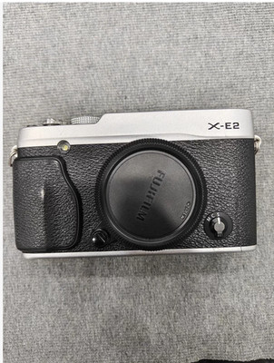 Fujifilm X Series X-E2 XE2 16.3MP Digital Camera - Silver(Body) English Languege