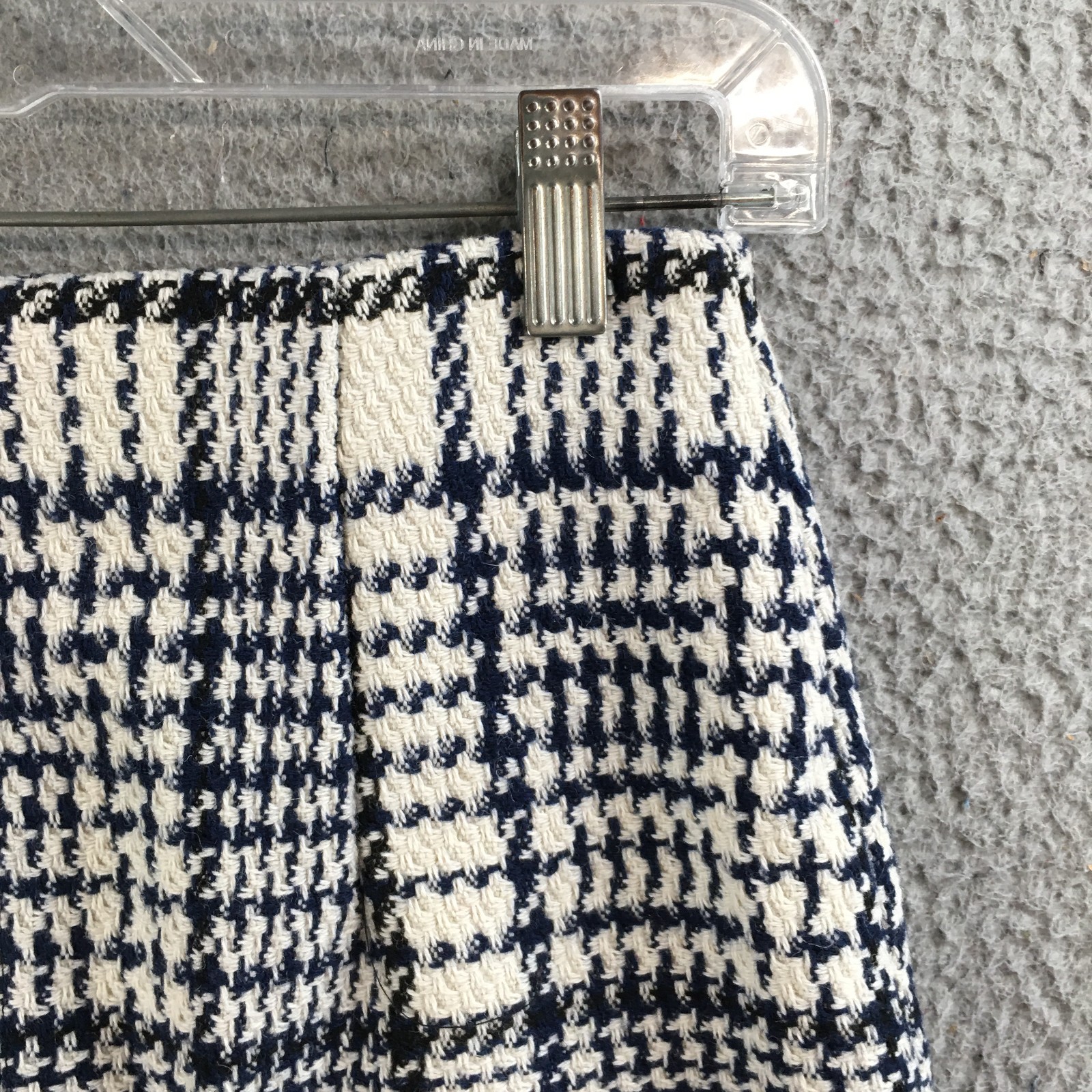 H&M Skirt Womens 2 Mini A-Line Plaid Back Zipper Casual Flat Front Blue White thumbnail 9