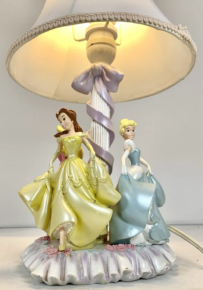 DIsney Princess Lamp Vintage Hampton Bay Lamp Disney Store With Shade WORKS - Image 2 of 4