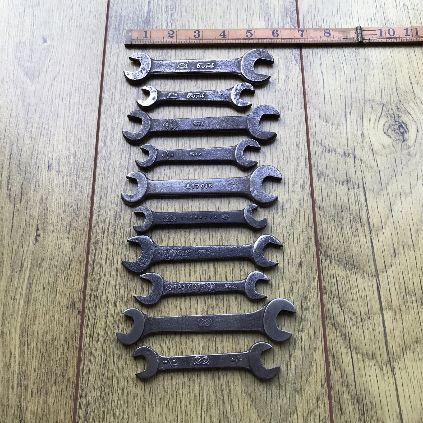 10 Vintage Ford Spanners.