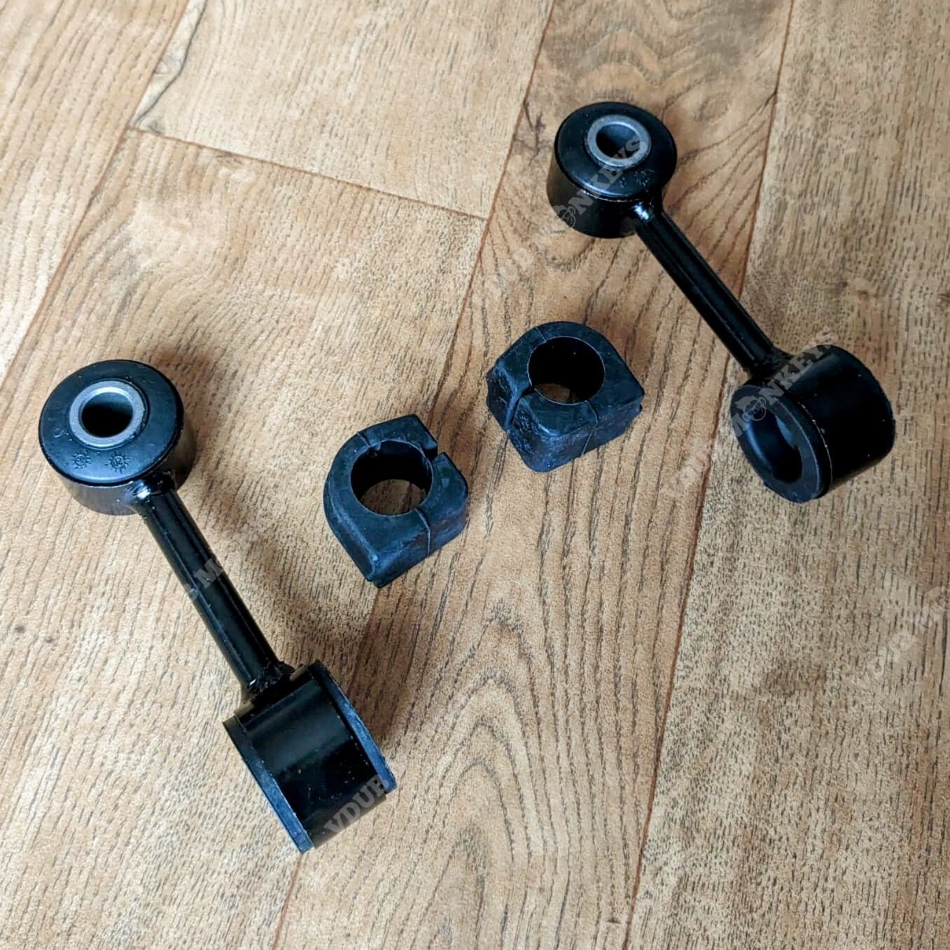VW T4 TRANSPORTER MEYLE 23MM DROP LINKS AND ROLL BAR BUSHES 1990 - 2003