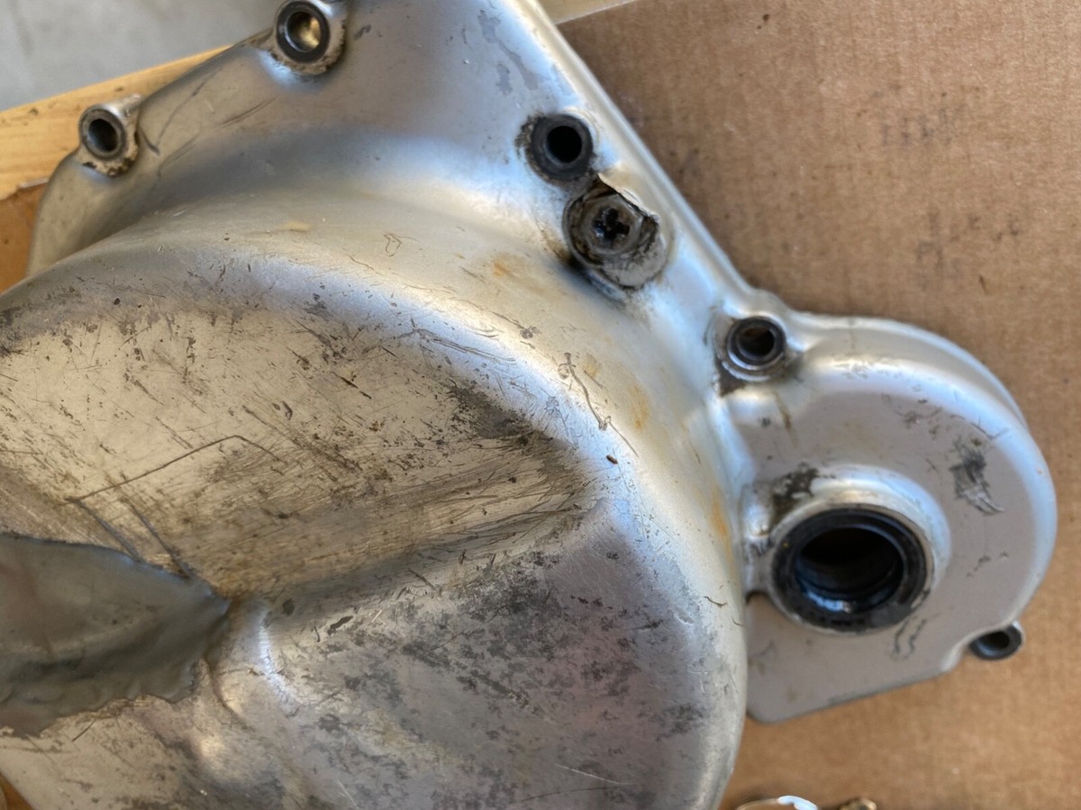 1989 Suzuki rm250 clutch cover case water pump 11341-28C00 1989 Suzuki rm250 clutch cover case water pump 11341-28C00