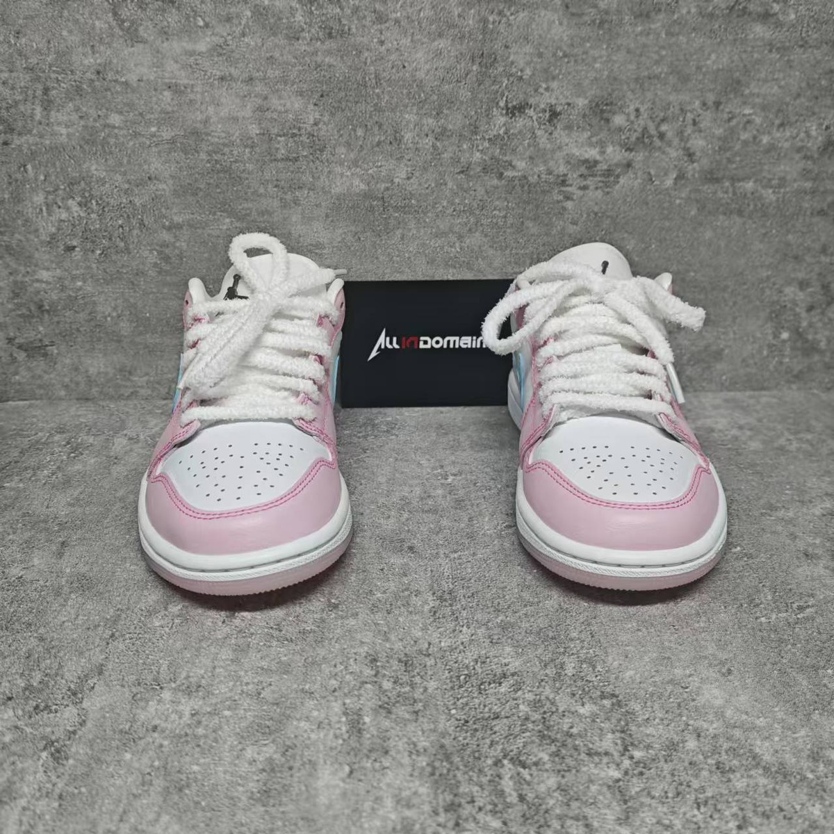 スニーカー Nike Jordan 1 Low SE Pink HM3706-141 Air Jordan 1 Low 
