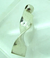 .925 Sterling Silver ABSTRACT HAMMERED TWIST DESIGN SOLID SILVER PENDANT 15.6g