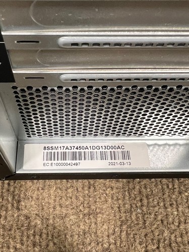 Lenovo ThinkSystem ST250 XE-2288G 8GB SFF Gigabit Ethernet 7Y45A043NA NEW - Picture 8 of 9