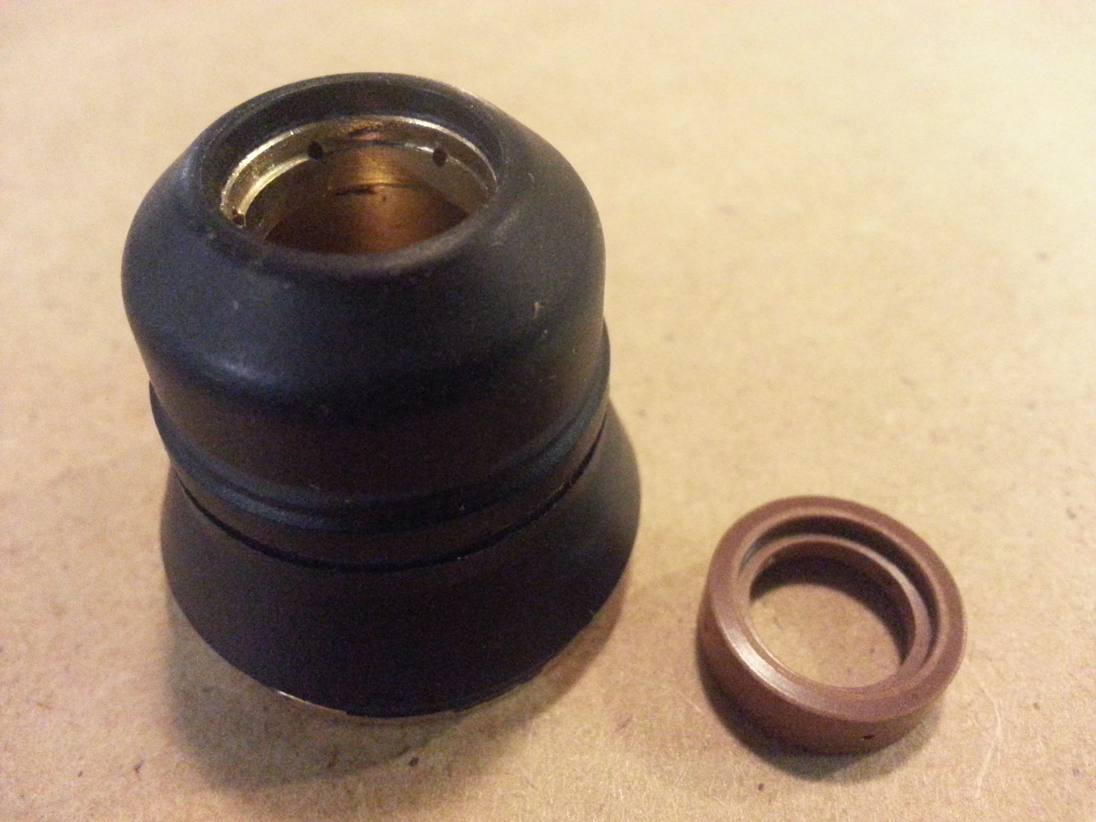 Plasma Torch Retaining Cap + Swirl Ring Harbor Freight 62204 w/IPT40