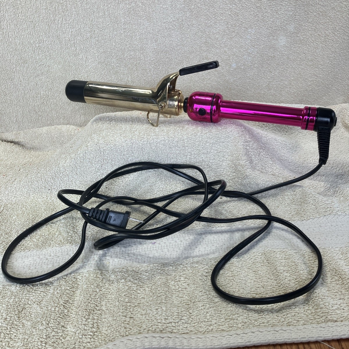 Hot Tools Professional Pink Curling Iron Adj Heat Settings  display picture 1