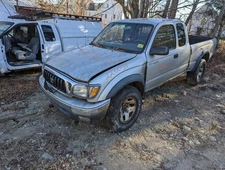 Automatic Transmission 4WD 4 Cylinder Fits 01 TACOMA 166226