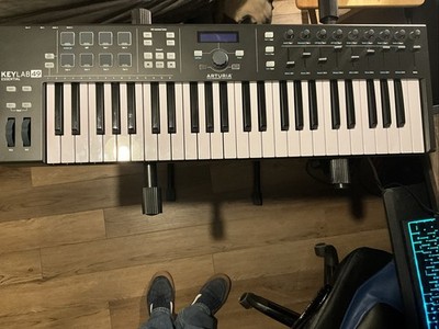 Arturia KeyLab Essential 49 MIDI Controller   With Proline Stand + USB Cable