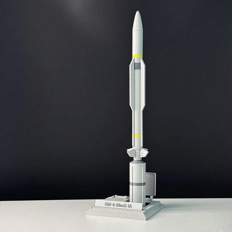 Modello Militare 1:16 Missile Standard RIM-174 -SM-6 Stampato 3D 41cm Collezione