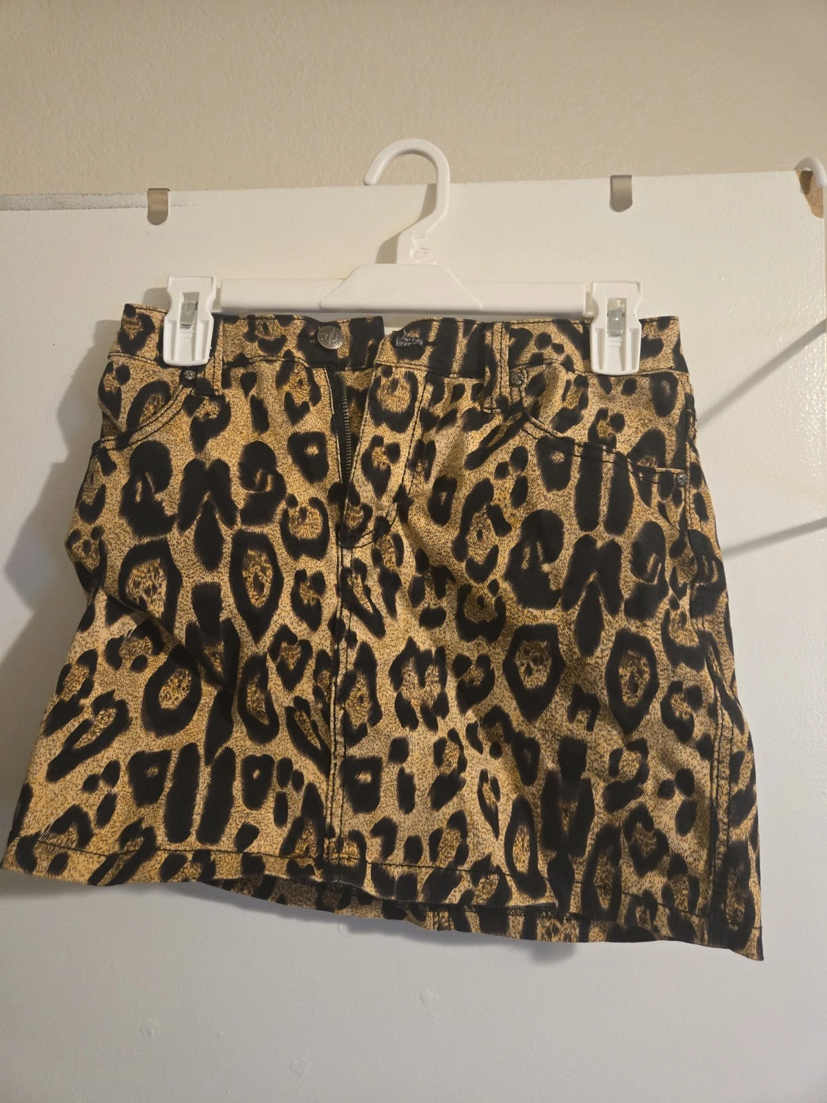 Tripp NYC Leopard Small Skirt Womens
Opens in a new window or tab