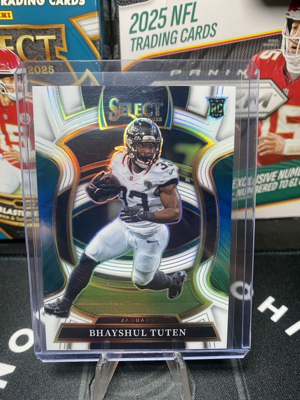 2025 Panini Select Bhayshul Tuten Concourse Level White 27/35 Jaguars #29