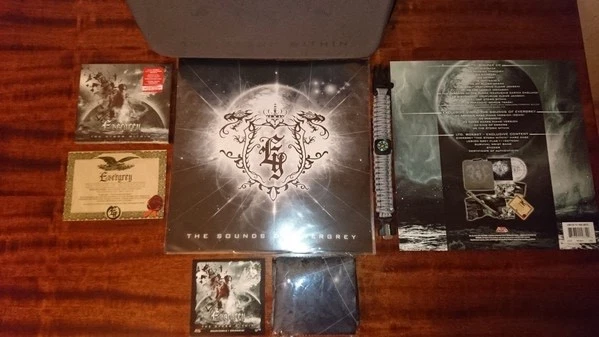 EVERGREY "THE STORM WITHIN" LIMITED BOX INCL FLAG, VINYL, SURVIVAL WRIST BAND - Bild 2 von 4