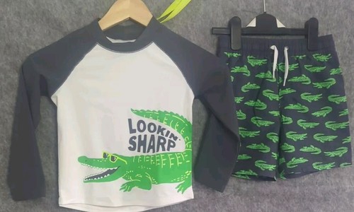 Simple Joys by Carter's Baby Boys' Swimsuit Trunk T4 Rashguard Set Rash Guard