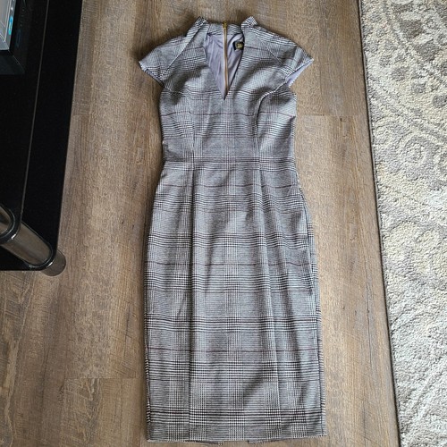 Alexia Admor Katrina Military Midi 