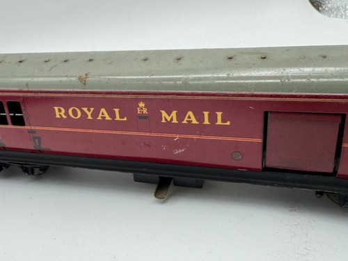 T4 Hornby Dublo Royal Mail Coach W807 Fair Used Condition - Picture 10 of 15