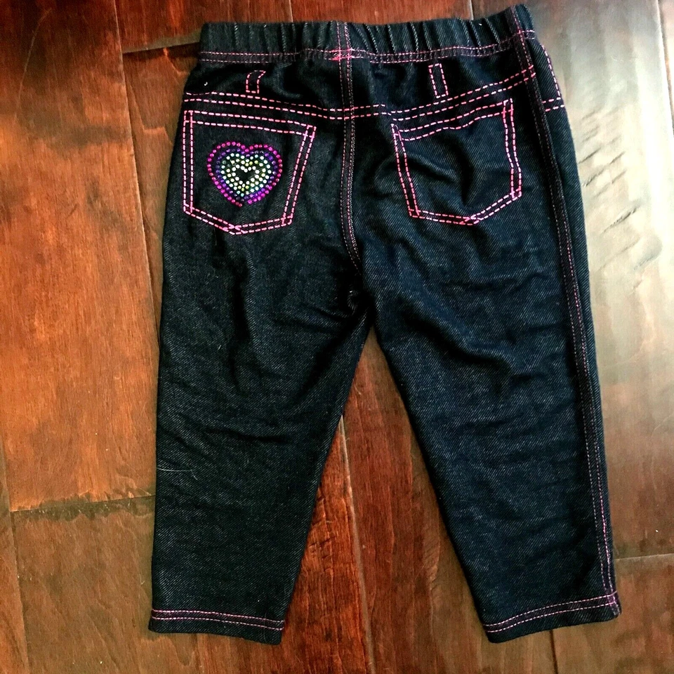 Sanrio HELLO KITTY Bebé Niña Jeans Efecto Suave Capri Leggings 3/4 Pantalones Talla 5 Foto 3 de 4