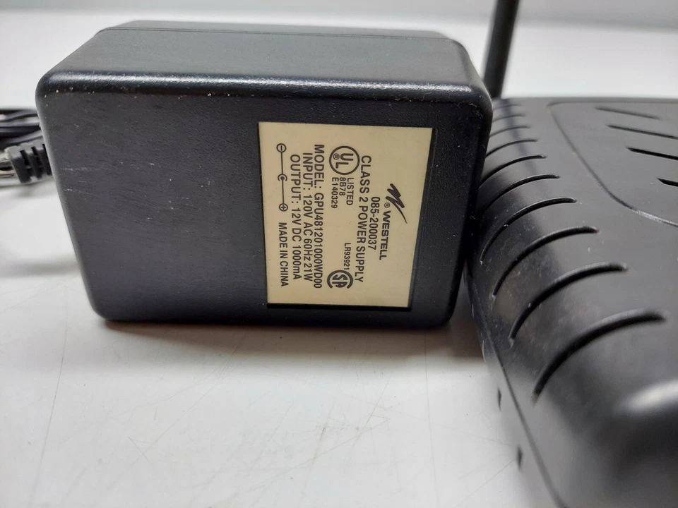 Westell Model D90-327W15-06 Wireless DSL Modem 4 Porrt Wireless Modem - Image 4 of 4