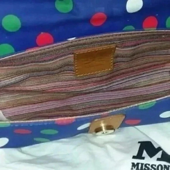 Bolso sin asas M by Missoni azul a lunares y2k vintage barril precio de venta sugerido por el fabricante 498 USD Foto 4 de 4