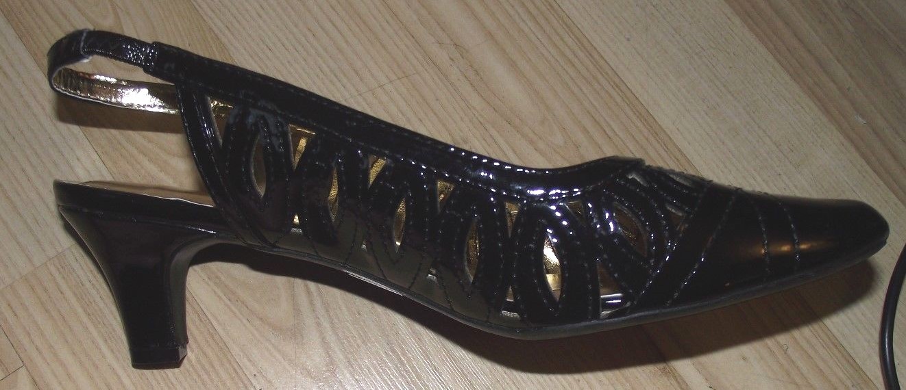 Classique Womens Black Shoes eBay