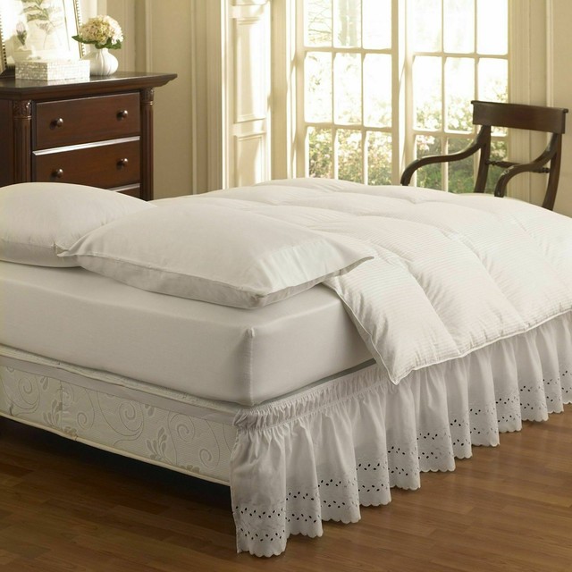 Easy Fit EasyFit wrap around bed skirt. Soft gray w/ pom pom fringe