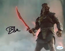 Dimitrius Schuster-Koloamatangi Signed 8x10 Photo Predator Badlands Dek ACOA