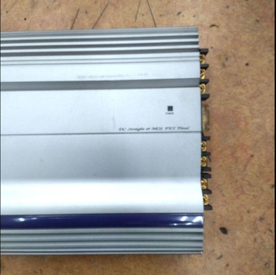 Alpine MRV-1505 Car Amplifier 2Ch 600W High Power V12 RCA Vintage