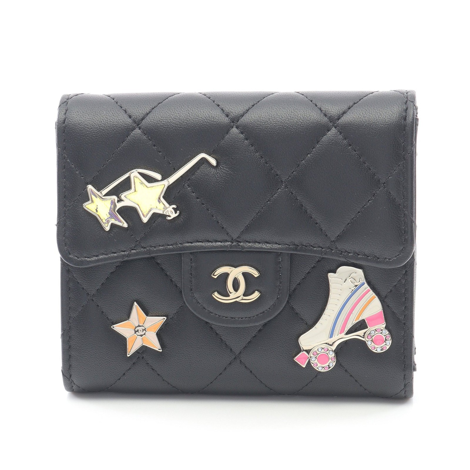 【Wallet】CHANEL Classic Small Flap Wallet Matelasse Trifold in Black Lambskin