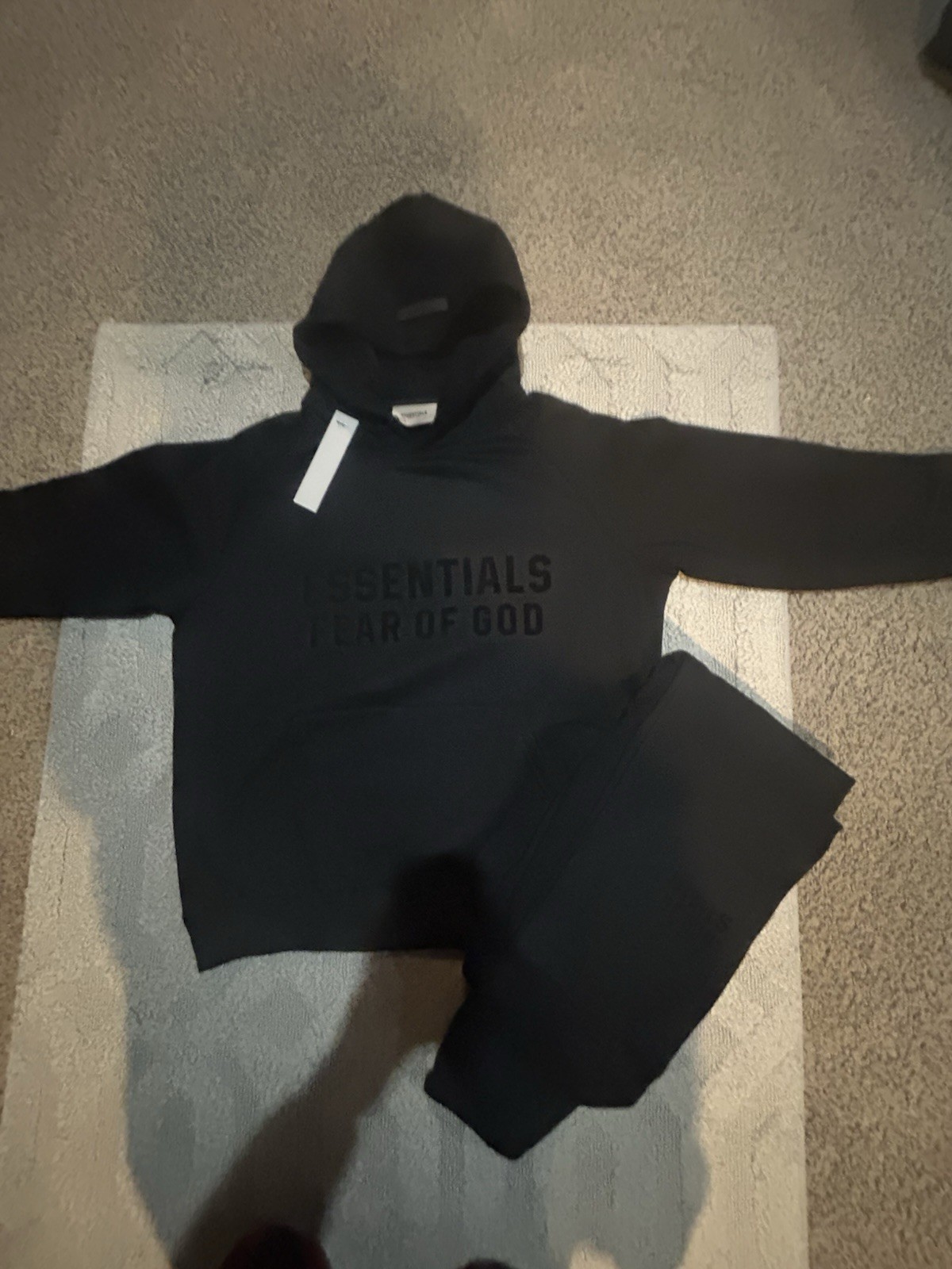 ESSENTIALS Fear of God Black Tracksuit Set Hoodie & Sweatpants Size S thumbnail 4