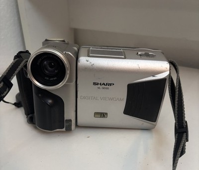 Sharp Viewcam VL-SD20U Digital camcorder And Battery *Read Description
