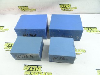4 PIECES (6.5LBS) OF MC901 NYLON MACHINABLE PLASTIC SIZES IN DESCRIPTION