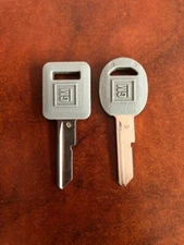 320652/320653 - Brand New OEM GM "C" & "D" Key Blanks - Gray Plastic - 1 PAIR*