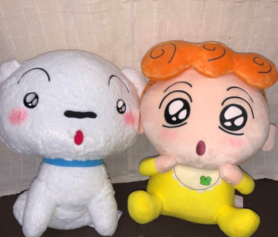Crayon Shin-chan Mofugutto watery eyes Plush doll set shiro