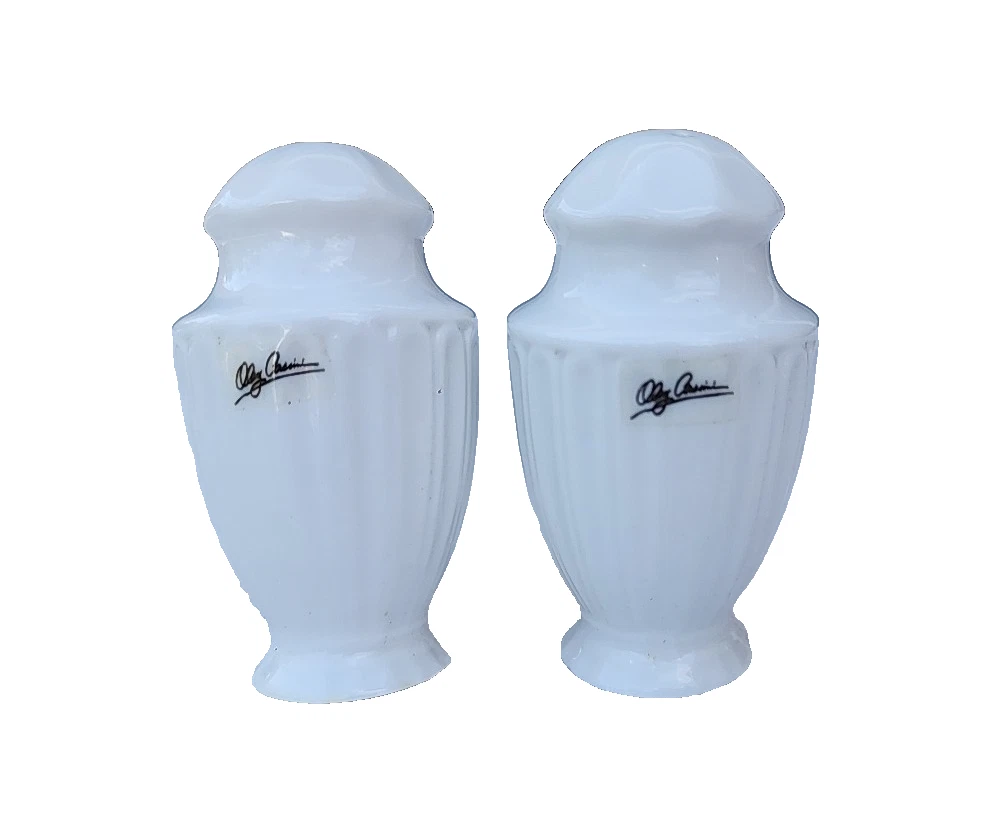 Ceramic & Porcelain Clear Collectible Salt & Pepper Shakers for