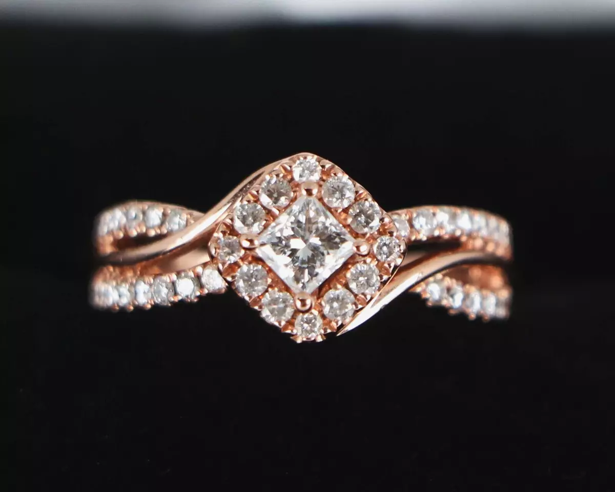 Rose gold leo diamond ring sale