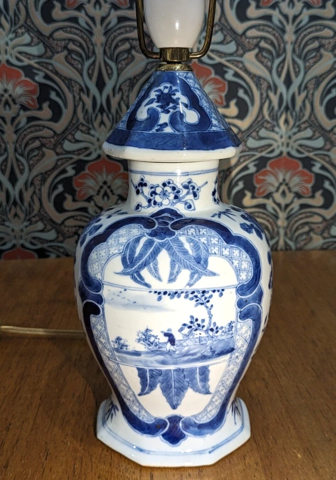 Rare Chinese Qing Blue & White Dutch Market Conical Lamp Vase Antique 19th Cent - Image 3 of 4