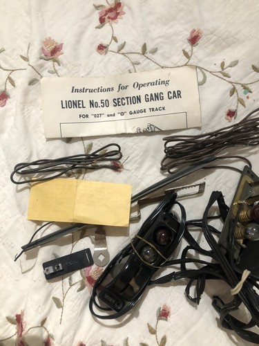 postwar lionel parts No Pins In The Bag Just Screws From Postwar - Picture 5 of 8